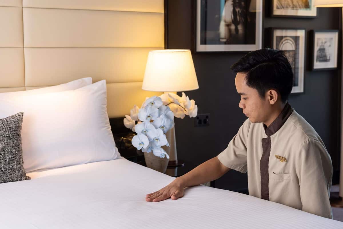 Premium bedding, pillowtop beds, minibar, in-room safe