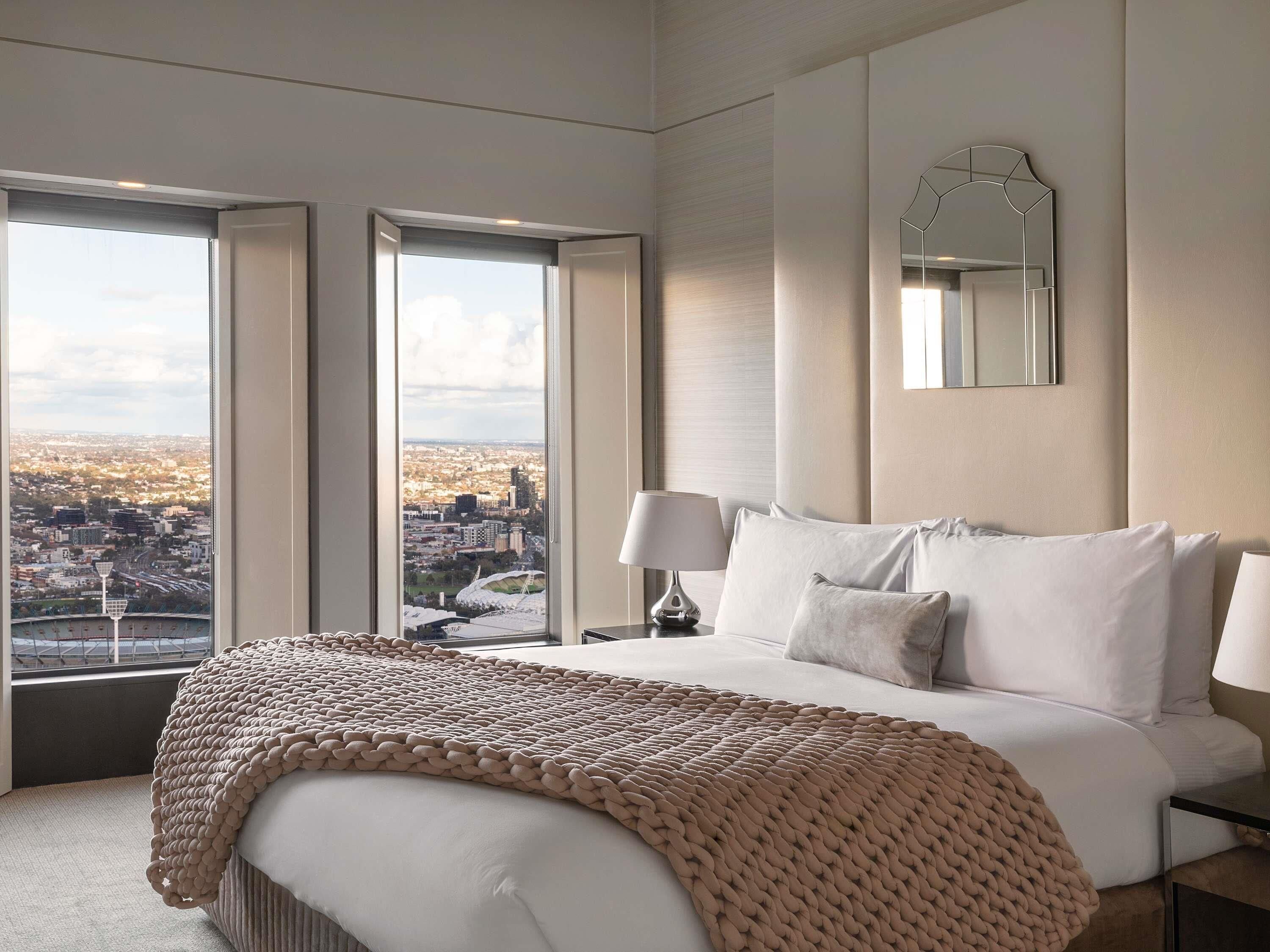 Premium bedding, pillow-top beds, minibar, in-room safe