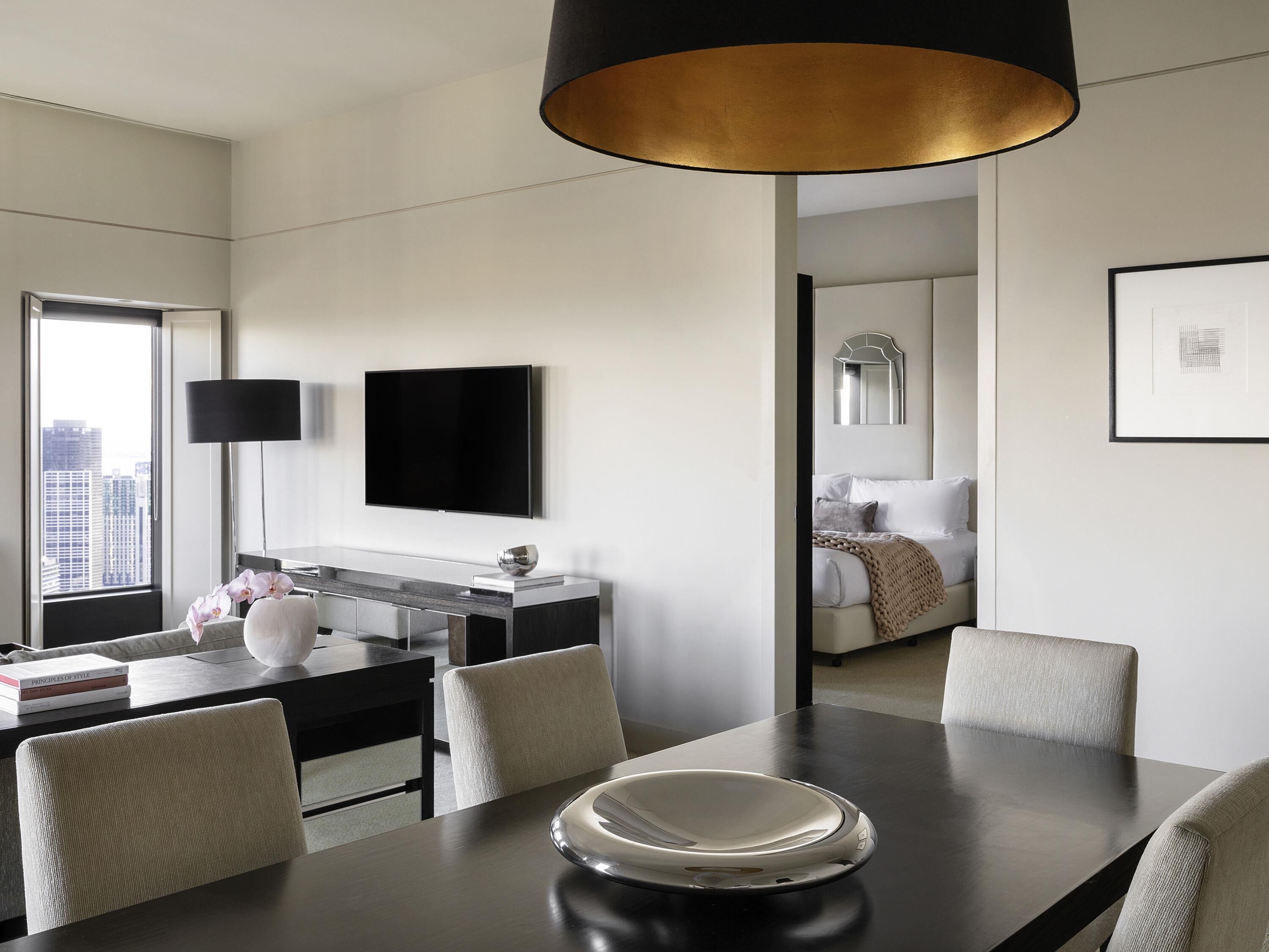 Ambassador King Suite Club Sofitel with Corner Bay Views | Premium bedding, pillowtop beds, minibar, in-room safe