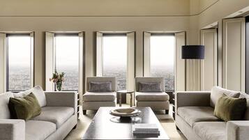 Imperial Suite Residence | 1 bedroom, premium bedding, pillowtop beds, minibar