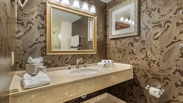 Executive Suite, 1 King Bed | Bathroom | Designer toiletries, hair dryer, bathrobes, slippers