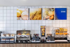 Free daily full breakfast