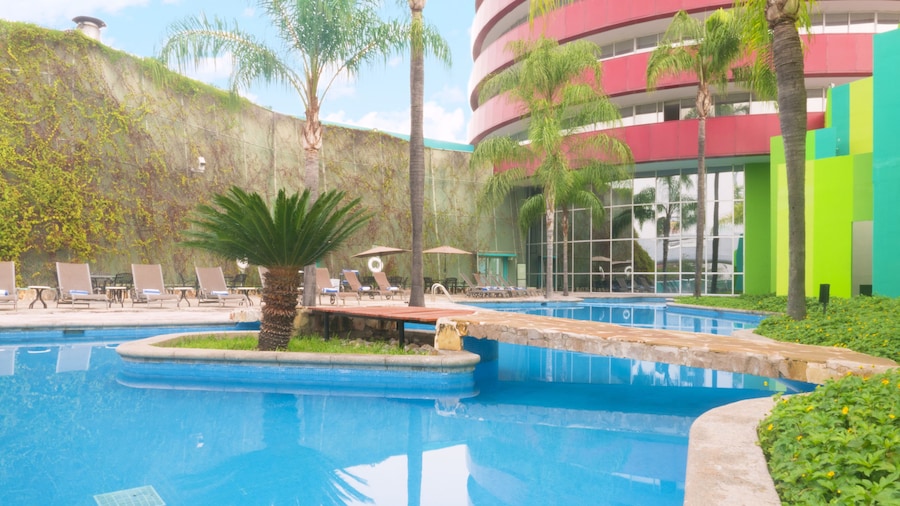 Holiday Inn Monterrey - Parque Fundidora by IHG