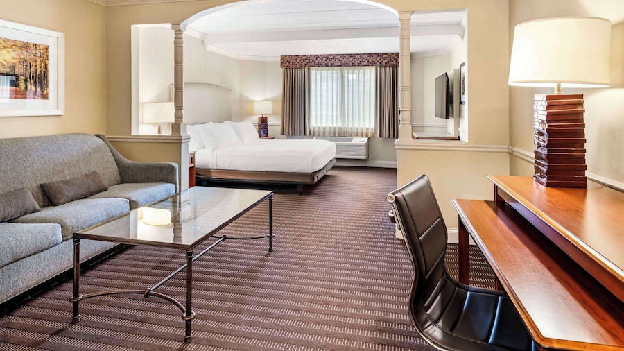 Best Western Springfield Hotel