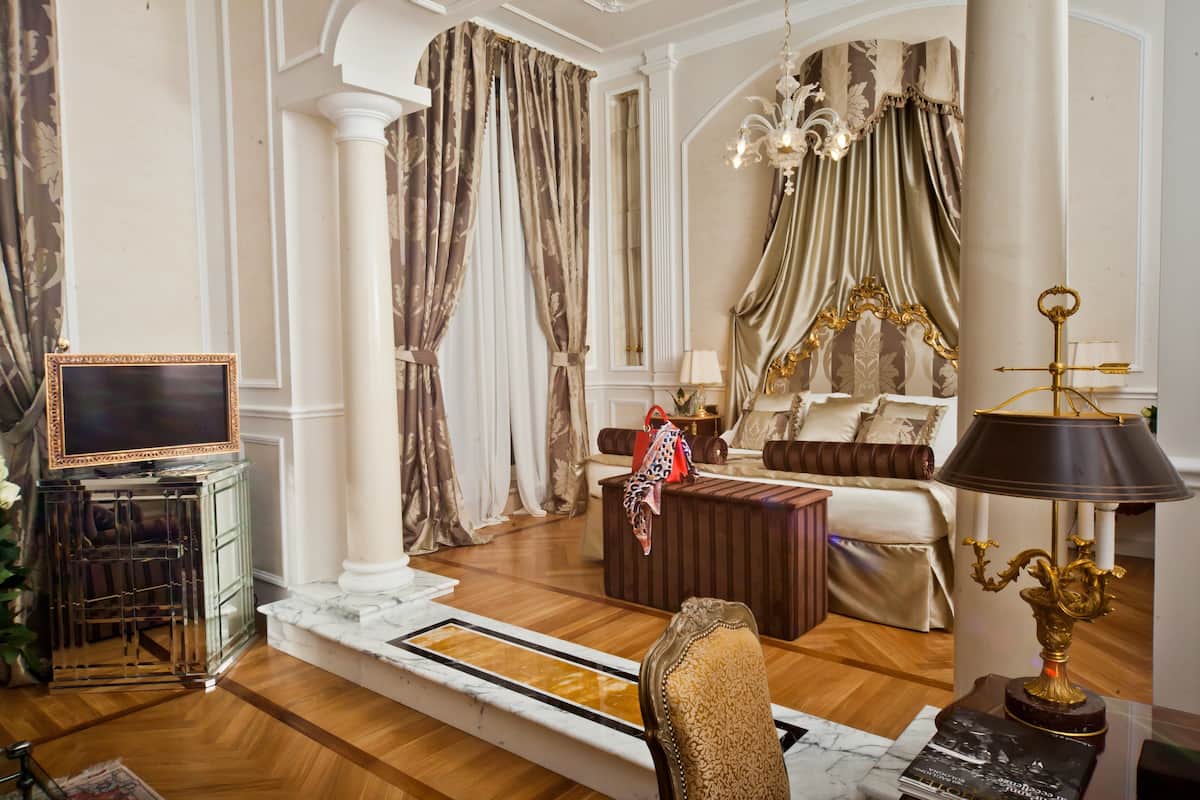 Suite Junior | Literie de qualité supérieure, minibar, coffres-forts dans les chambres