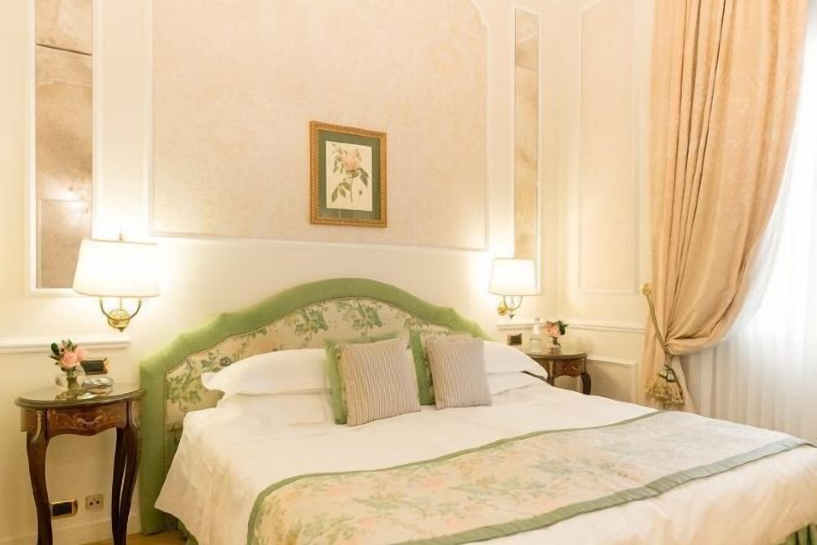 Premium bedding, minibar, in-room safe, individually furnished
