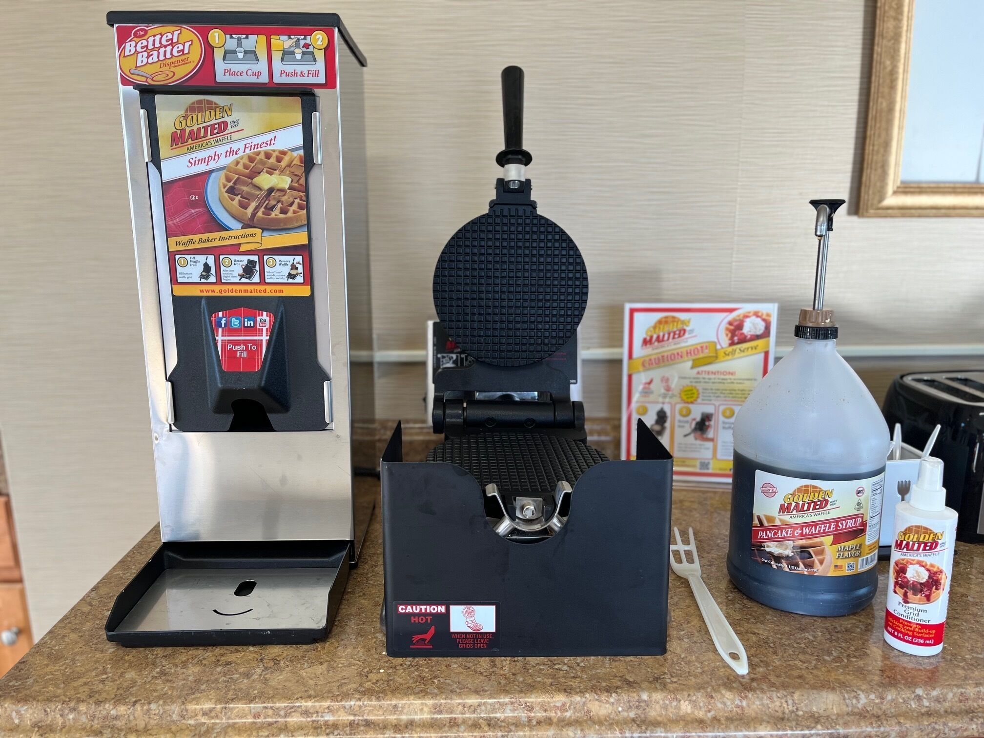 free daily continental breakfast