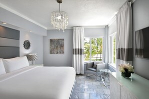 1 ห้องนอน, ผ้าปูที่นอน Frette จากอิตาลี, เครื่องนอนระดับพรีเมียม