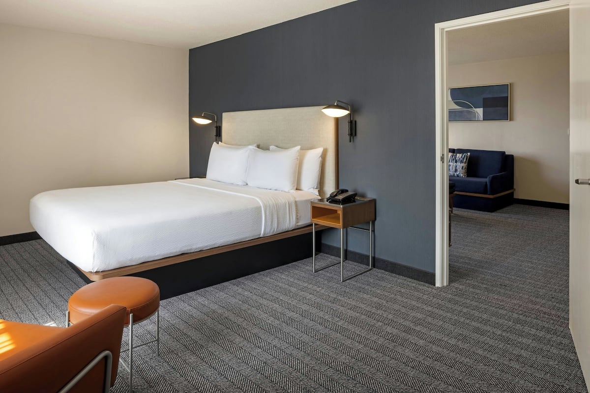 Suite, 1 King-Bett und Schlafsofa, Nichtraucher