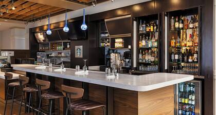 Courtyard by Marriott Baldwin Park