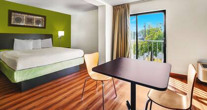 Motel 6 Lawrenceville, NJ