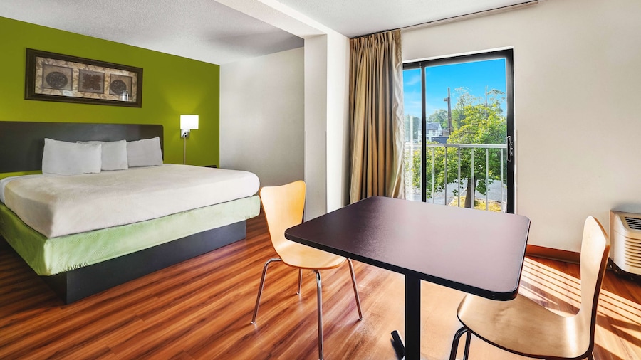 Motel 6 Lawrenceville, NJ