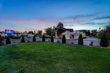 Motel 6 Lawrenceville, NJ