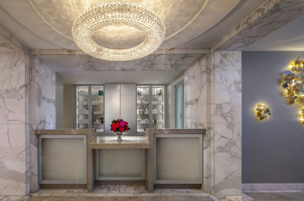 The Peninsula Beverly Hills by null The Peninsula Beverly Hills by null