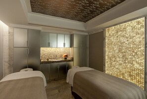 Couples treatment room(s), sauna, body treatments, aromatherapy - The Peninsula Beverly Hills (Beverly Hills)