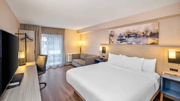 Habitació, 1 llit de matrimoni gran | Roba de llit d'alta qualitat i matalassos amb encoixinament addicional