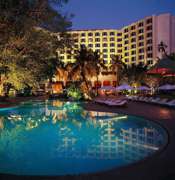 Outdoor pool, pool umbrellas, pool loungers