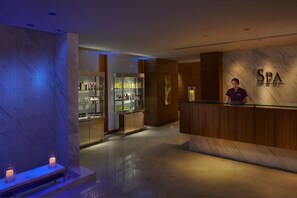 Body treatments, aromatherapy, hot stone massages, body wraps