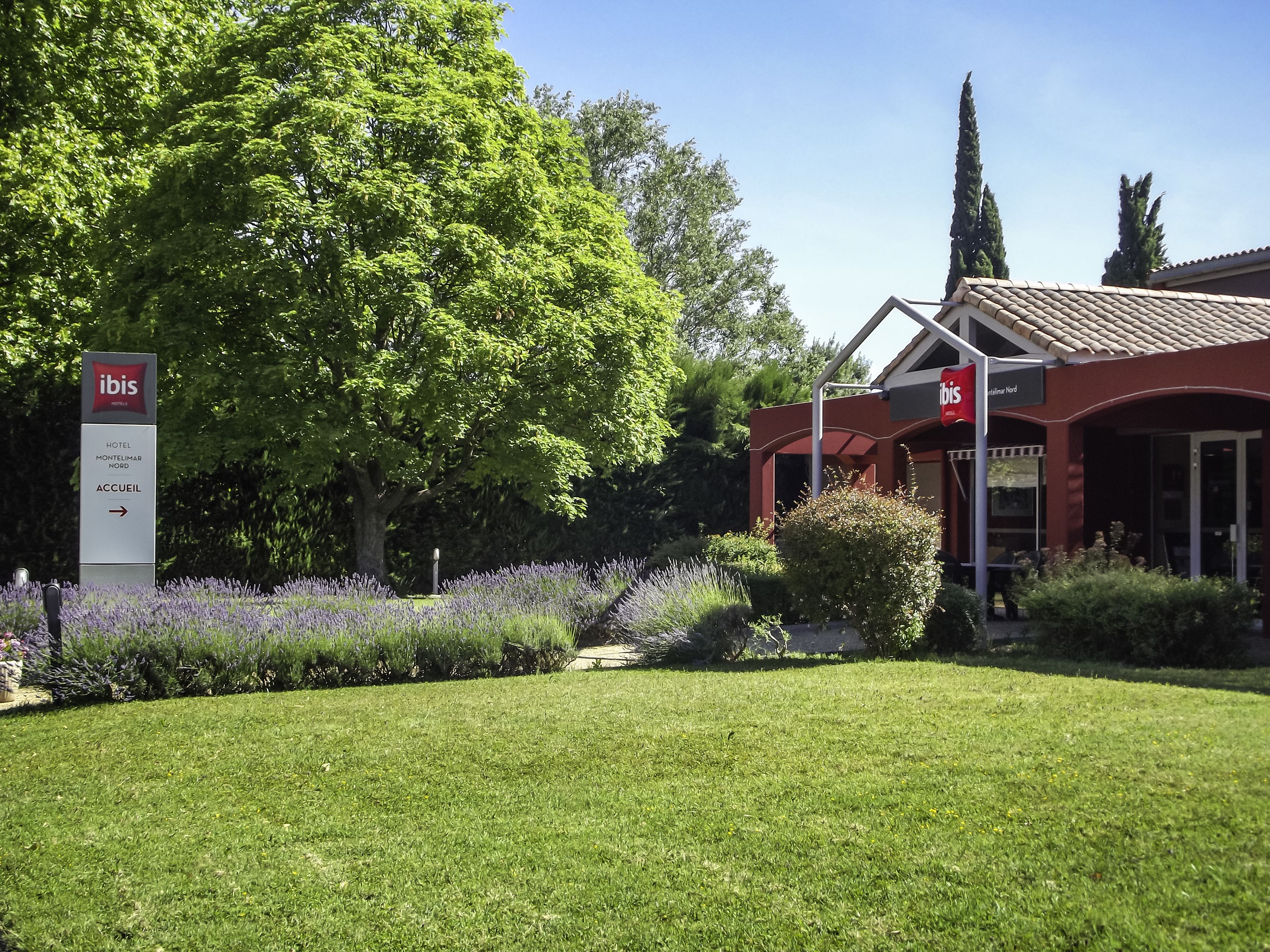 Entrée de l’hébergement