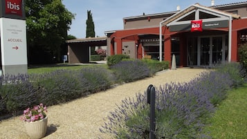 Entrée de l’hébergement