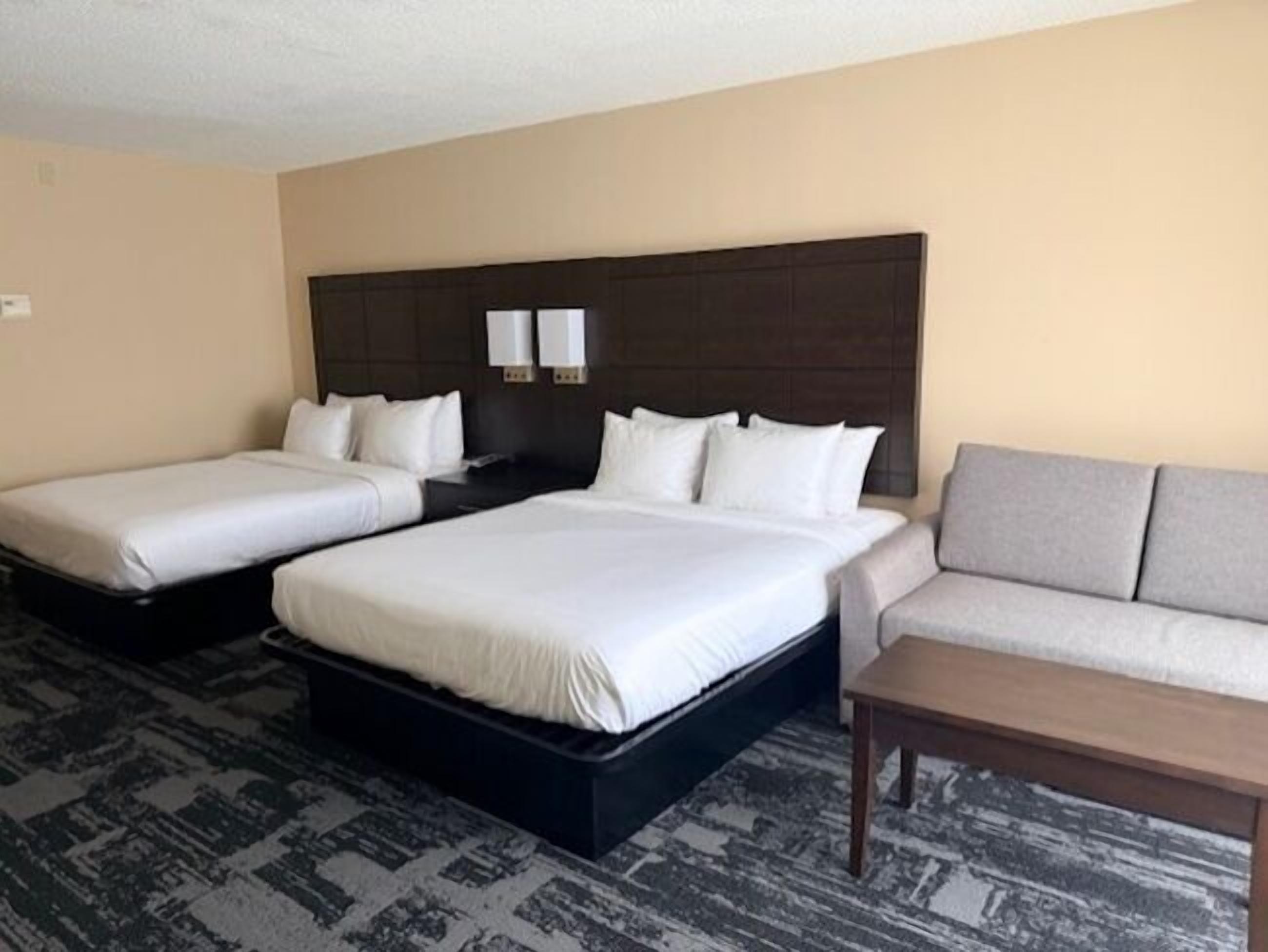 客房, 2 張加大雙人床, 非吸煙房 | 高級寢具、書桌、遮光窗簾/窗簾、隔音