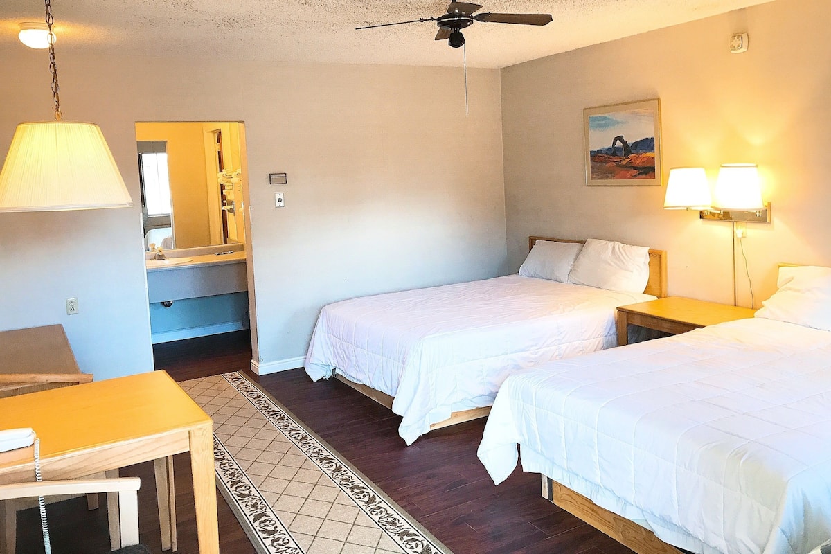 Soundproofing, iron/ironing board, WiFi (free), individually decorated