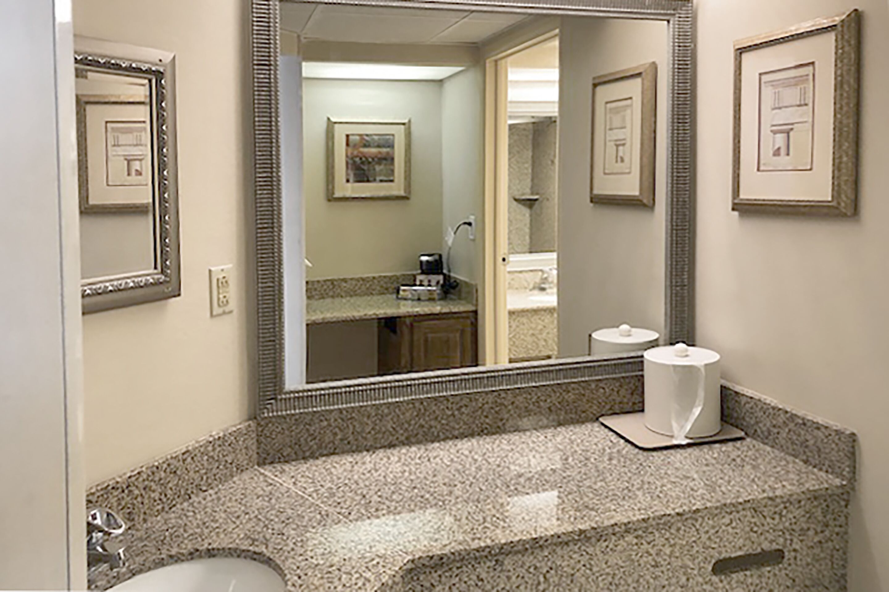 Suite, 1 Bedroom, Jetted Tub | Bathroom sink