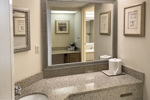Suite, 1 Bedroom, Jetted Tub | Bathroom sink - Econo Lodge (Casper)