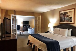 Premium Room, 1 King Bed, Jetted Tub | In-room safe, desk, iron/ironing board, rollaway beds