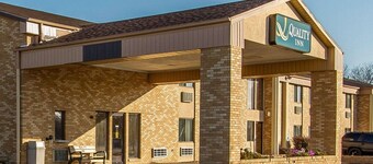Quality Inn Burlington near Hwy 34