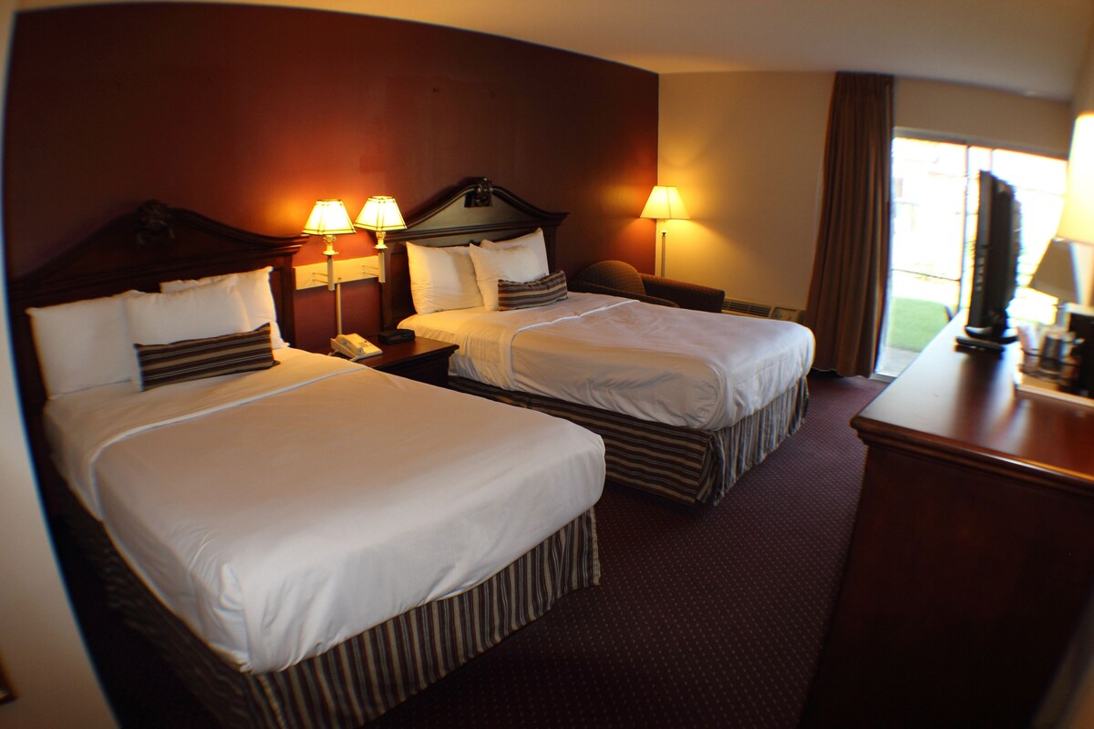 Desk, rollaway beds (surcharge), WiFi (free), bed sheets