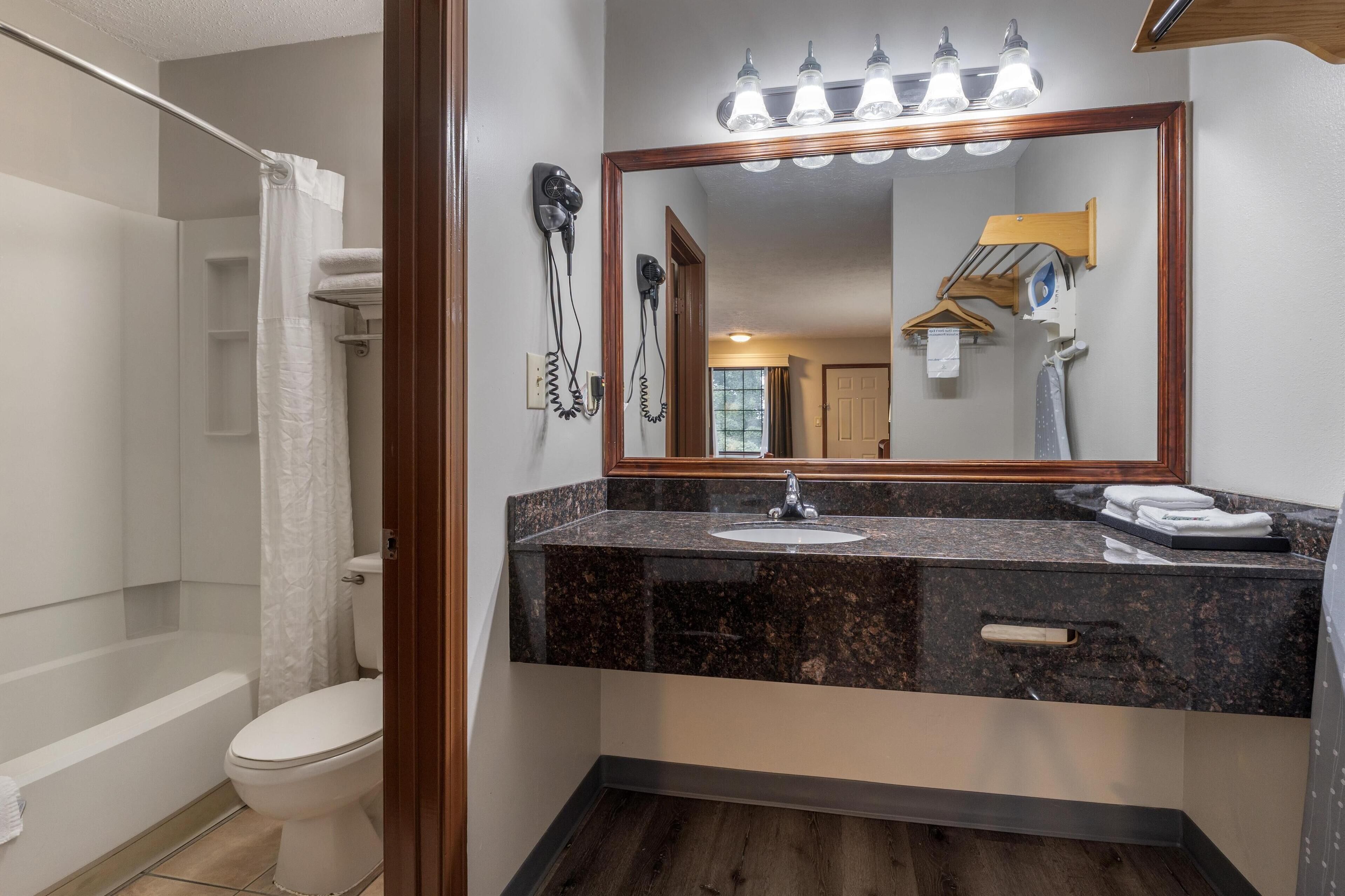 Standard Room, 2 Double Beds, Non Smoking, Refrigerator & Microwave | Bathroom | Combined shower/tub, free toiletries, hair dryer, bidet