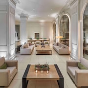 The Chicago Hotel Collection Ambassador Gold Coast