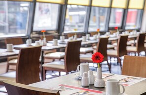 Daily buffet breakfast for a fee - Hotel Freiburg City Center by Leonardo Hotels (Freiburg im Breisgau)