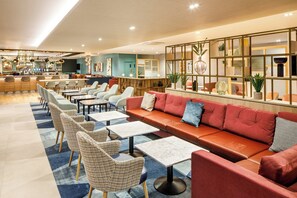 Bar (on property) - Crowne Plaza Manchester Airport by IHG (Manchester)