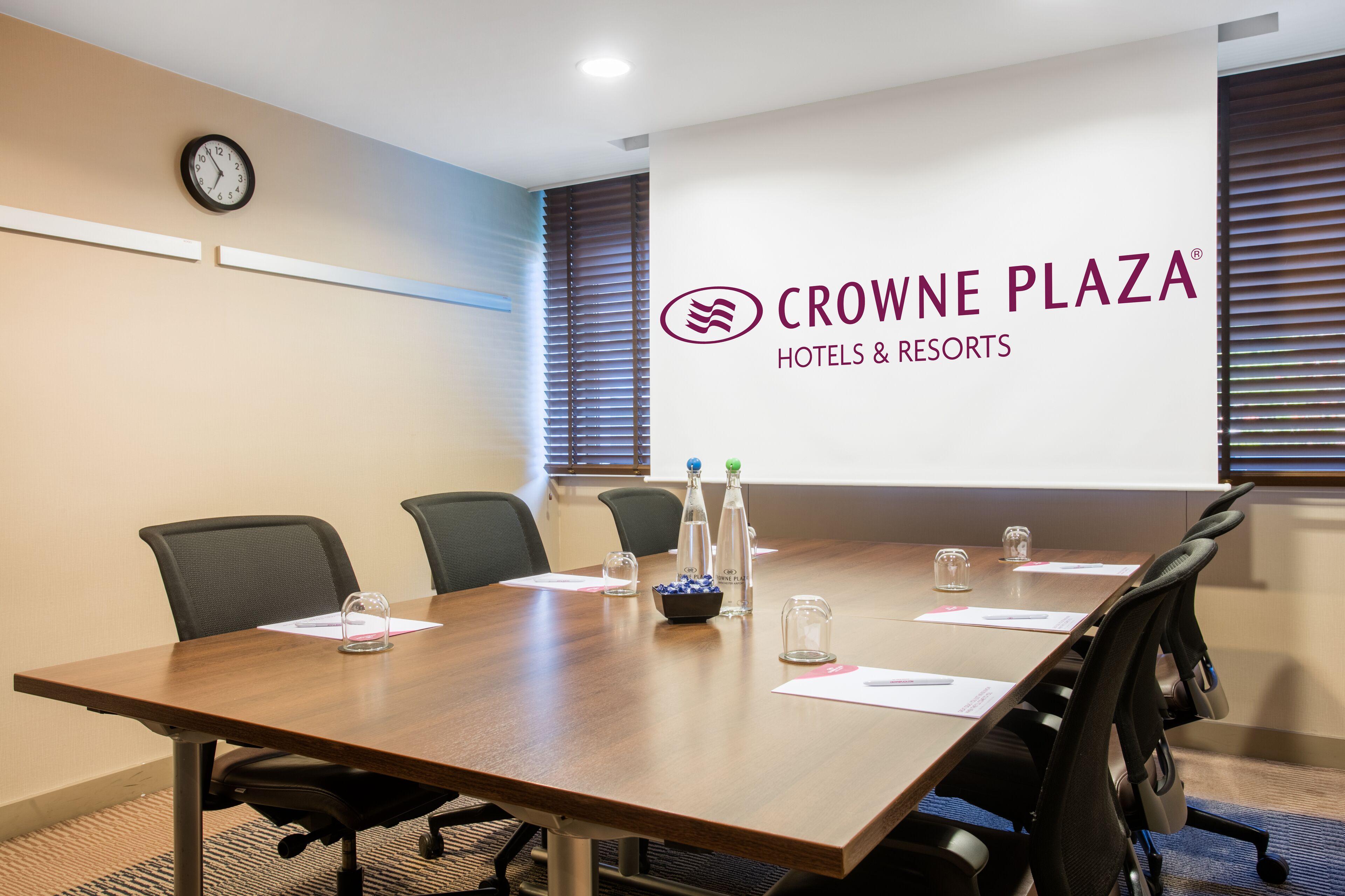 Foto - Crowne Plaza Manchester Airport by IHG