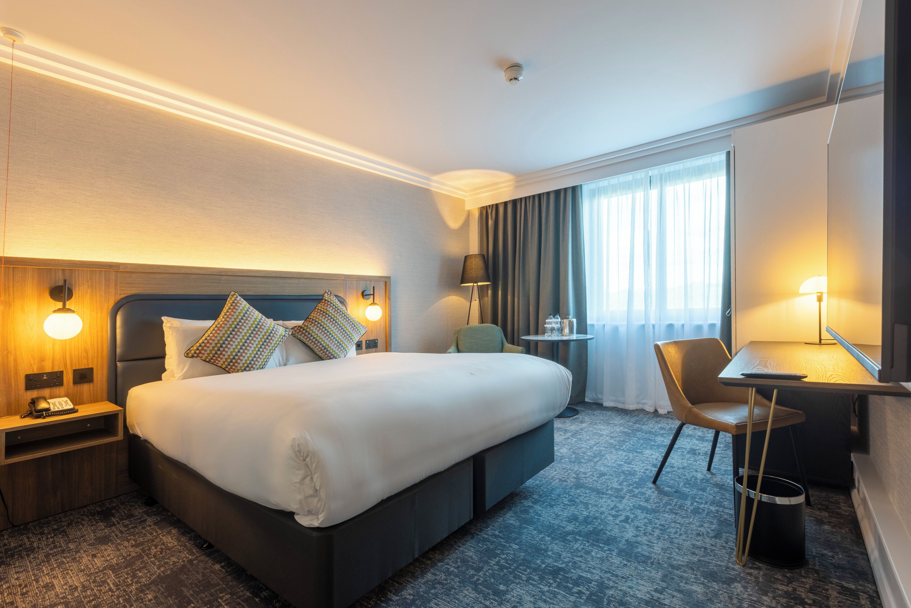 Photo - Crowne Plaza Manchester Airport by IHG