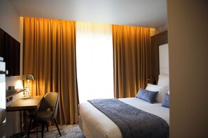 1 bedroom, premium bedding, pillow-top beds, minibar
