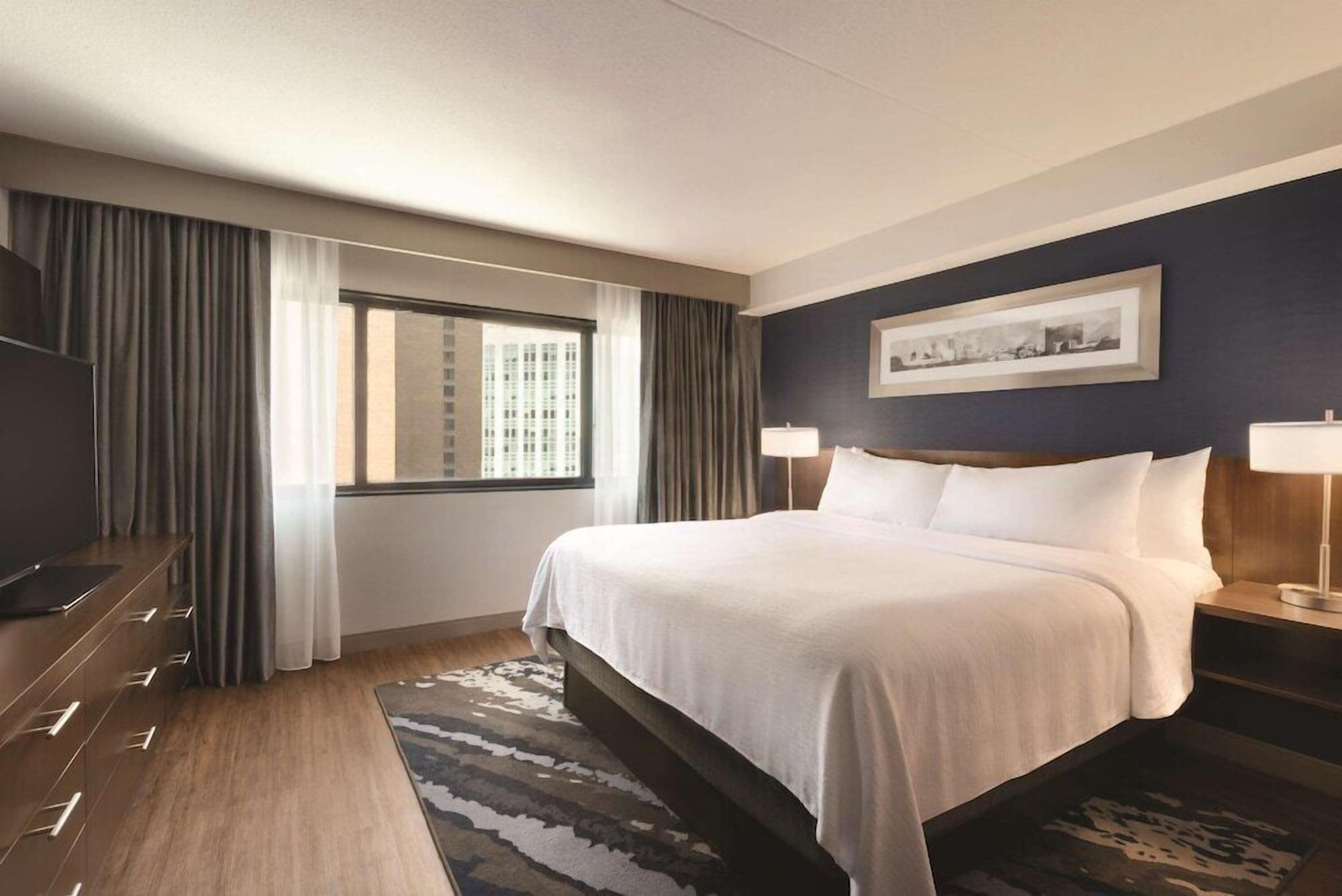 1 Schlafzimmer, Schreibtisch, Verdunkelungsvorhänge