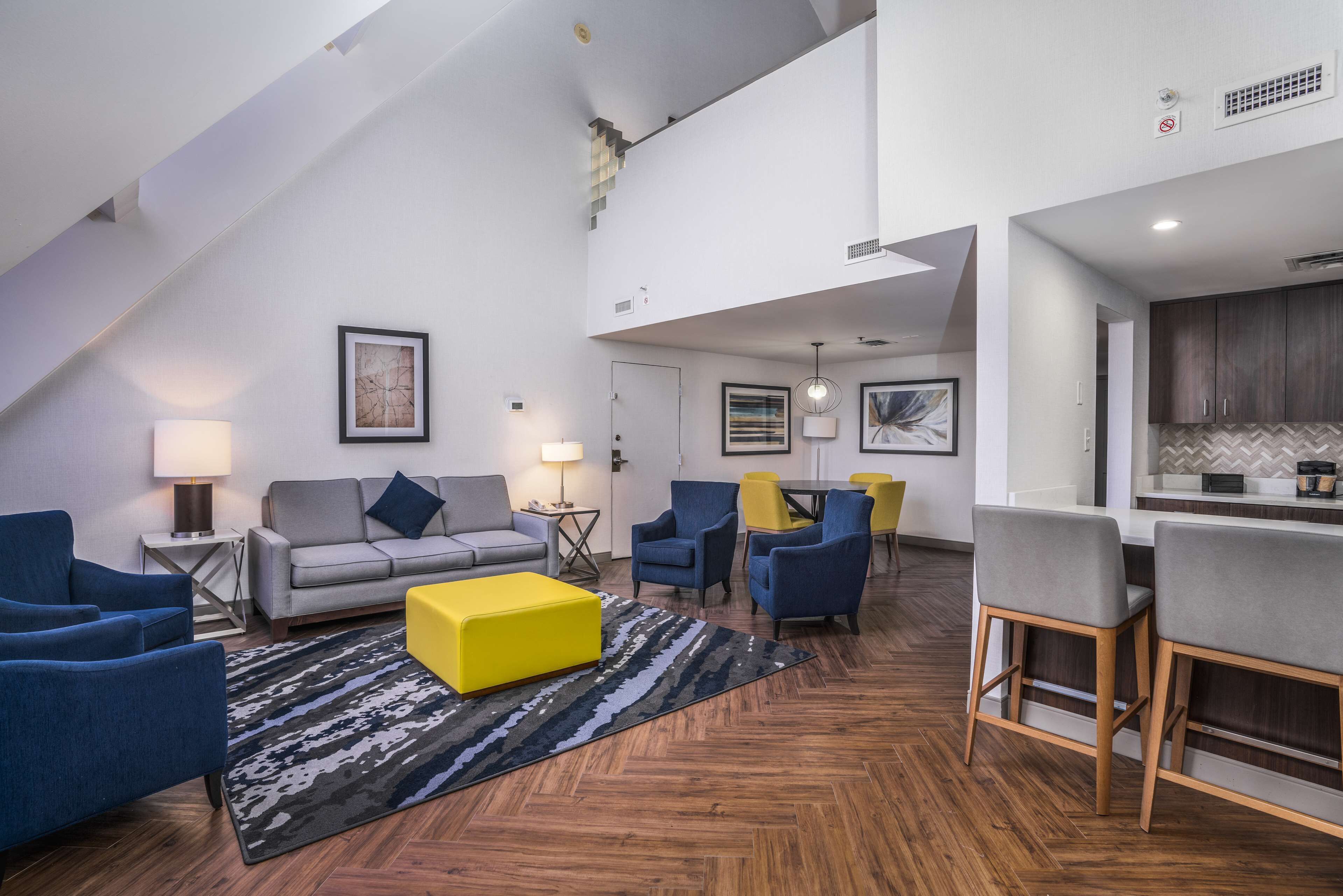 room | living area | lcd tv, pay films, mp3 dock