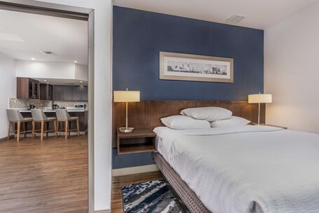 Embassy Suites by Hilton Indianapolis Downtown - Image 63