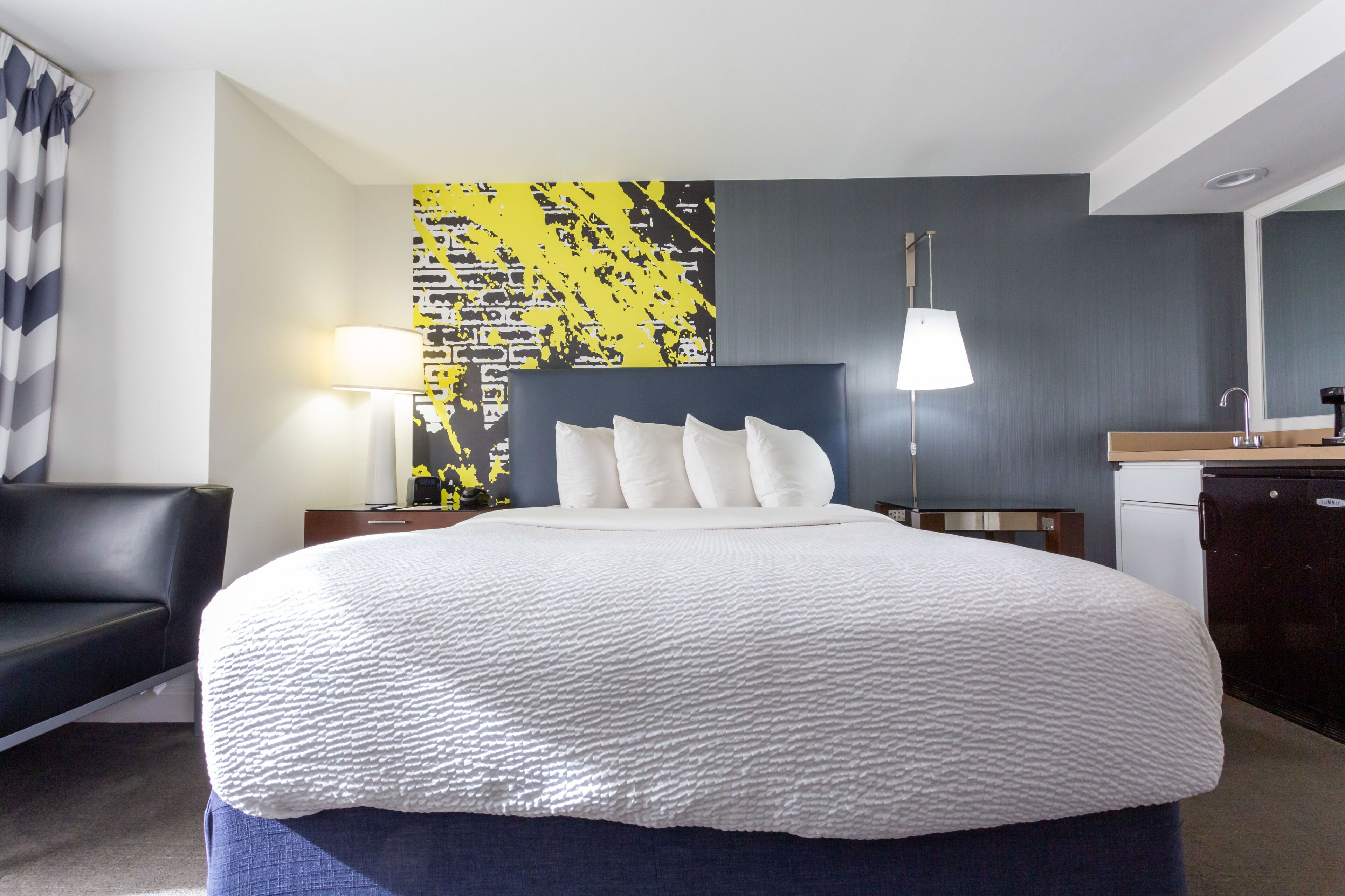 Photo - Comfort Inn & Suites Baltimore Inner Harbor