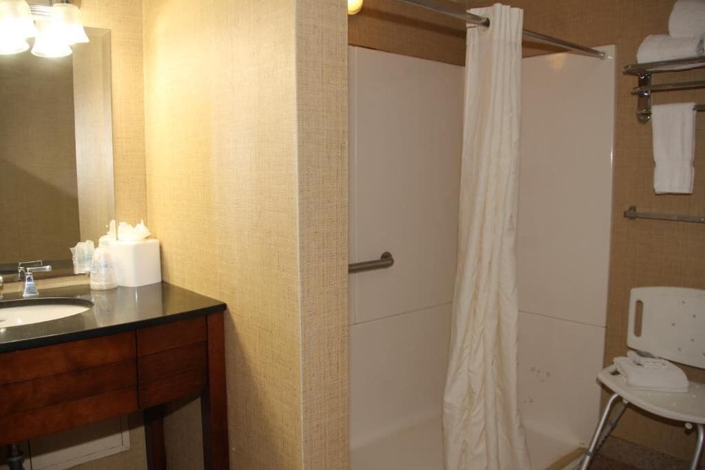 Photo - Comfort Inn & Suites Baltimore Inner Harbor