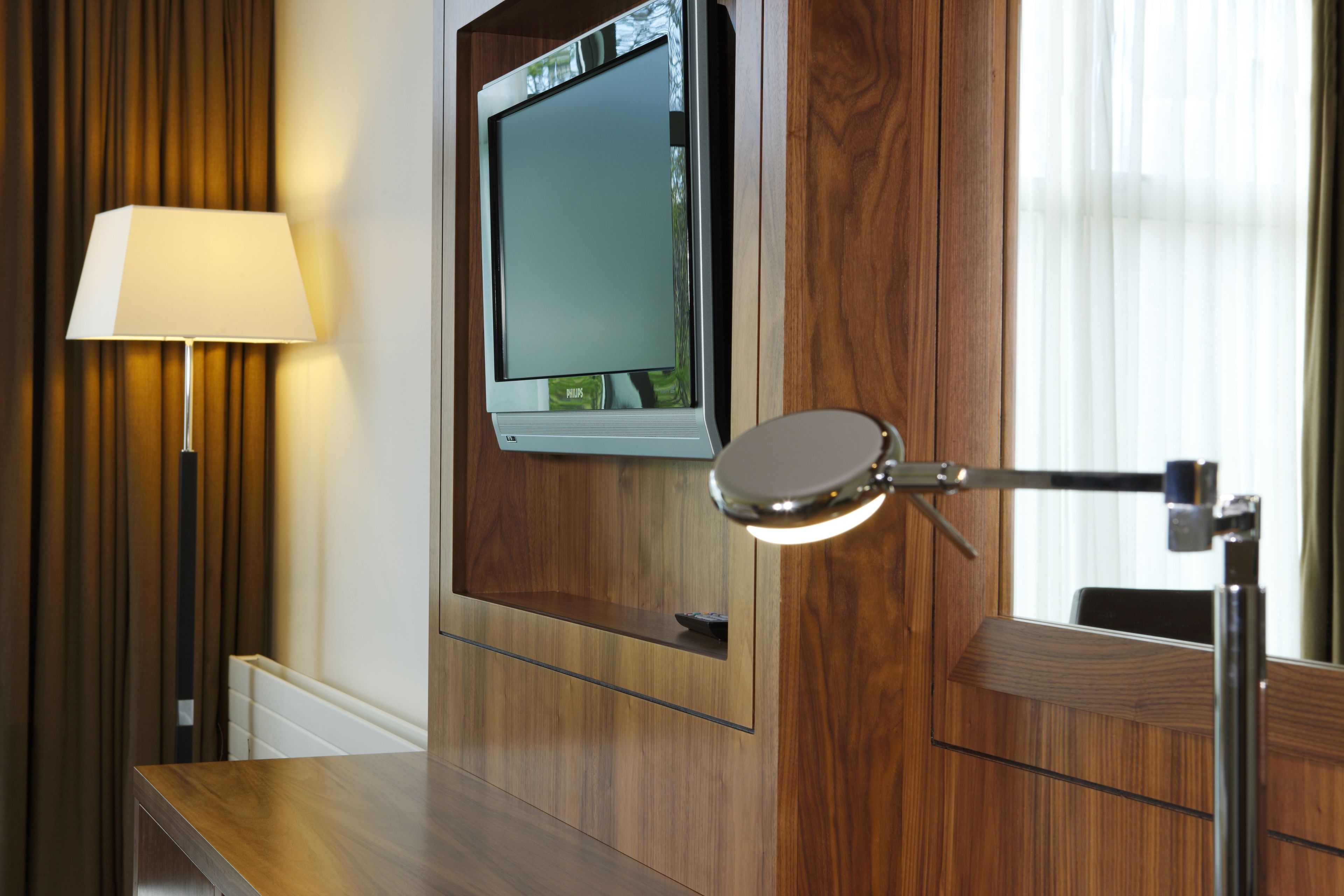 classic double or twin room | desk, iron/ironing board, free wifi