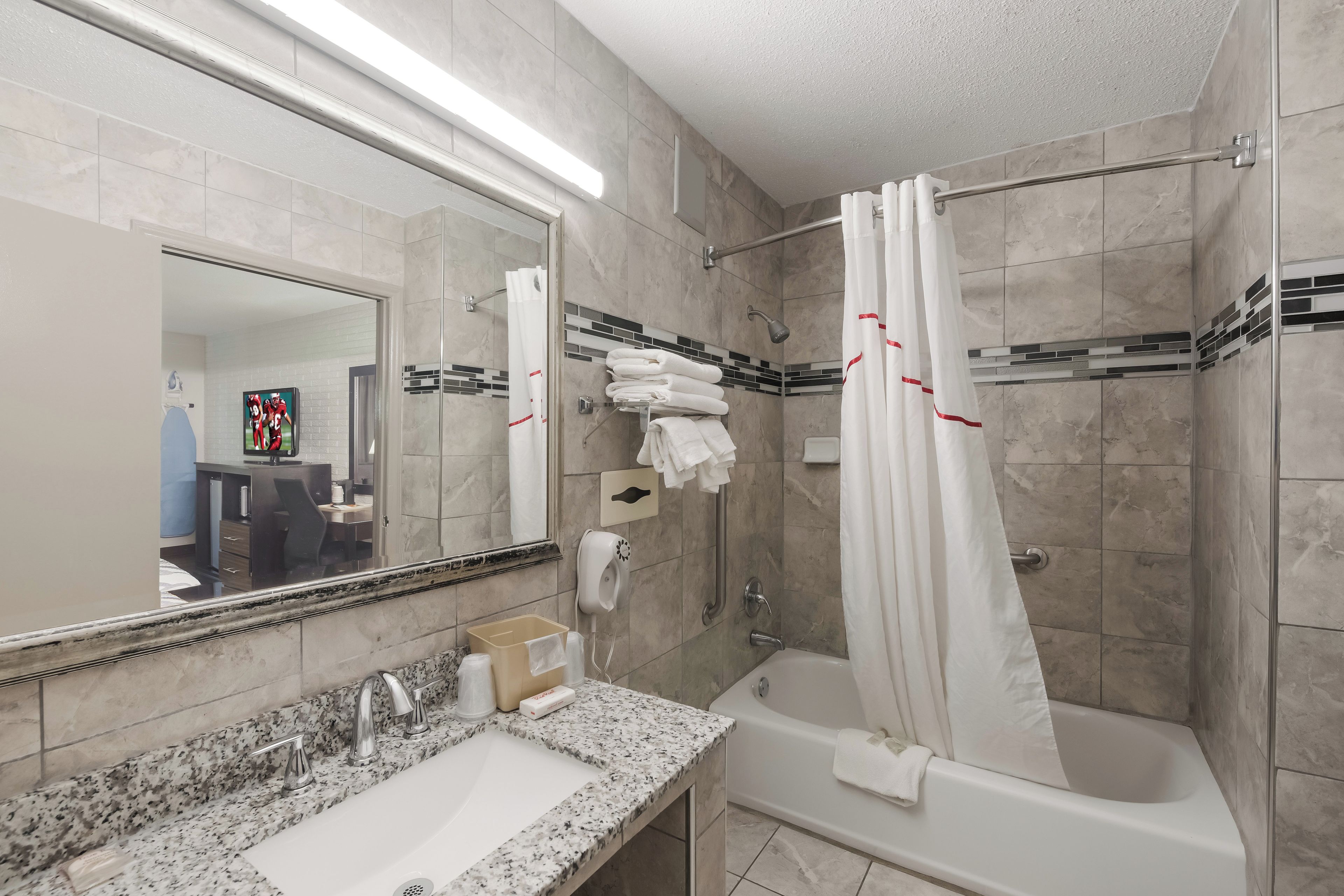 Free toiletries, towels