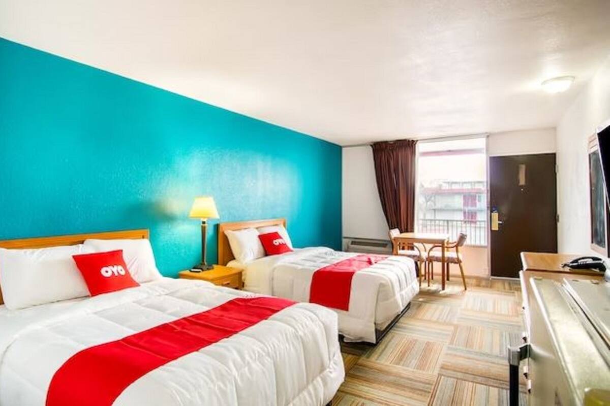 Desk, iron/ironing board, free WiFi, alarm clocks