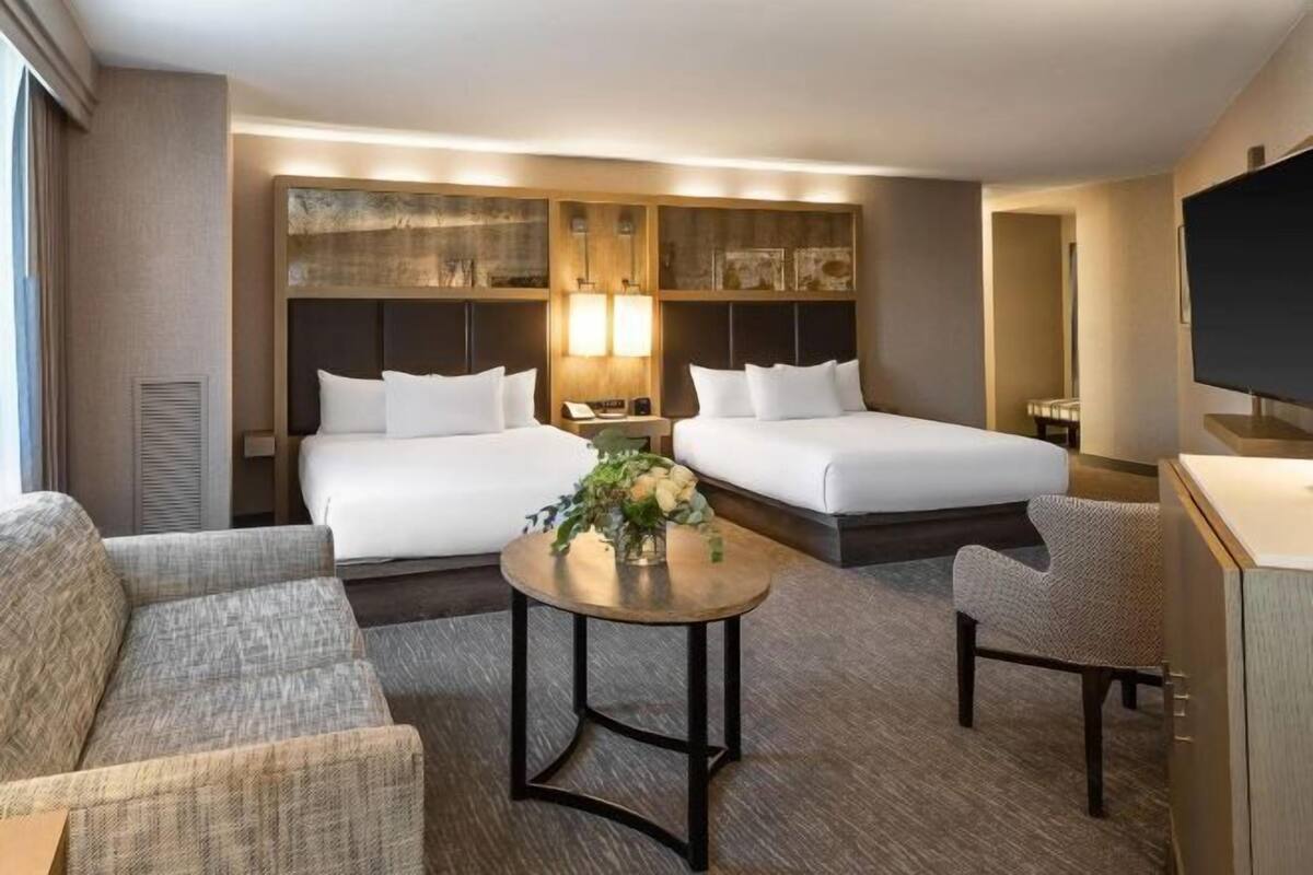 1 bedroom, premium bedding, in-room safe, blackout curtains