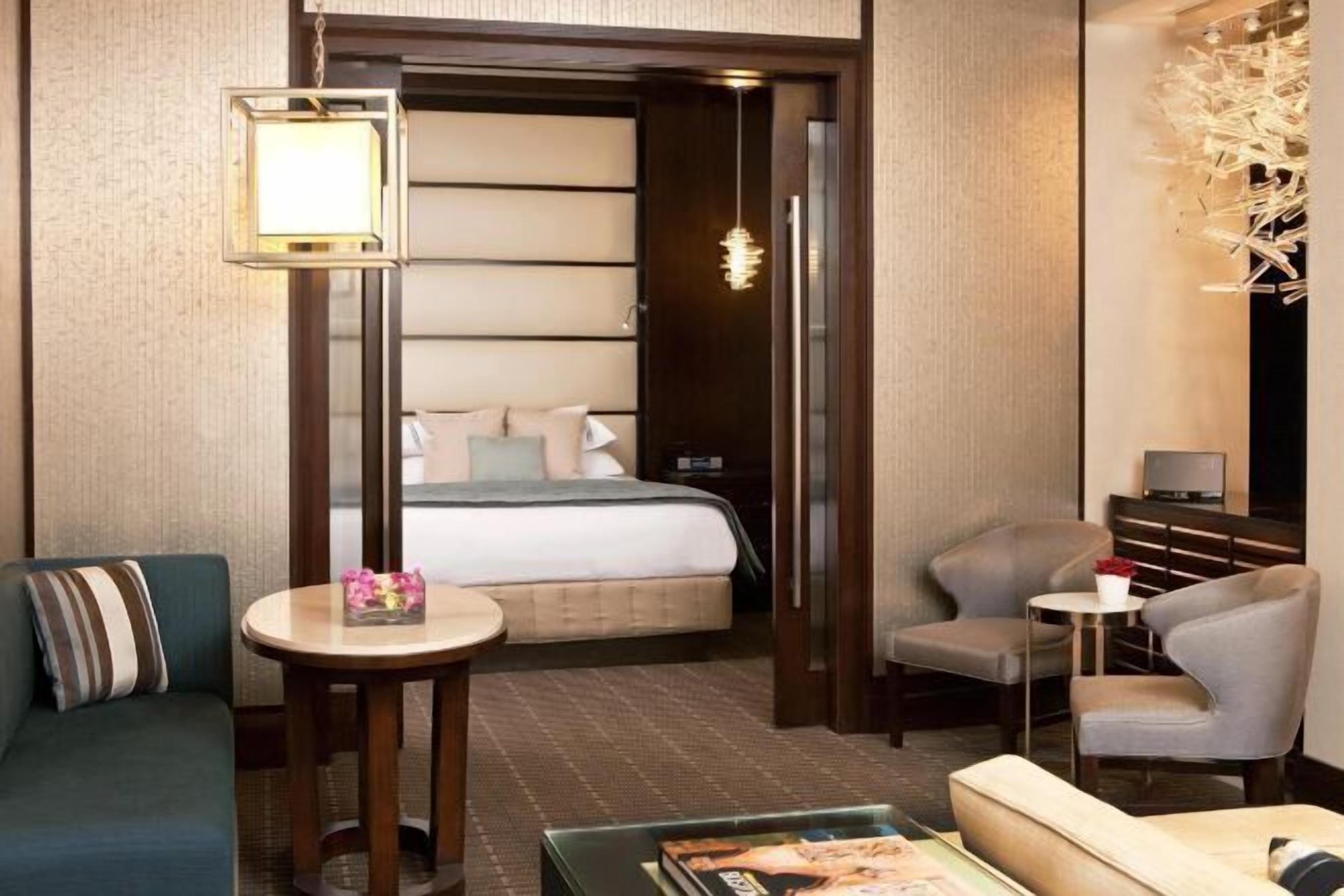 Biancheria da letto di alta qualità, cassaforte in camera