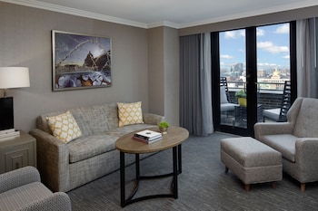 Executive Room, Terrace | Living area | 55-inch flat-screen TV with cable channels, TV, pay movies at Hyatt Regency Boston