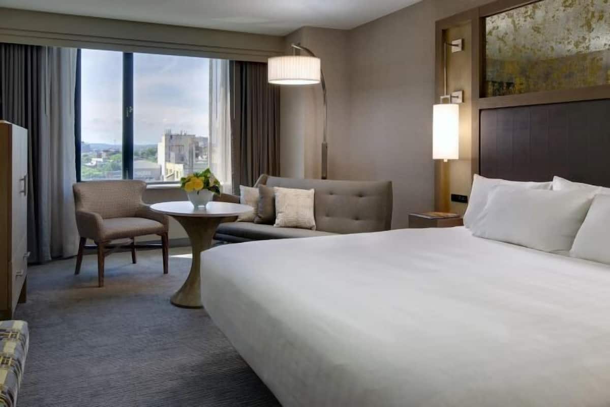 1 bedroom, premium bedding, in-room safe, blackout curtains